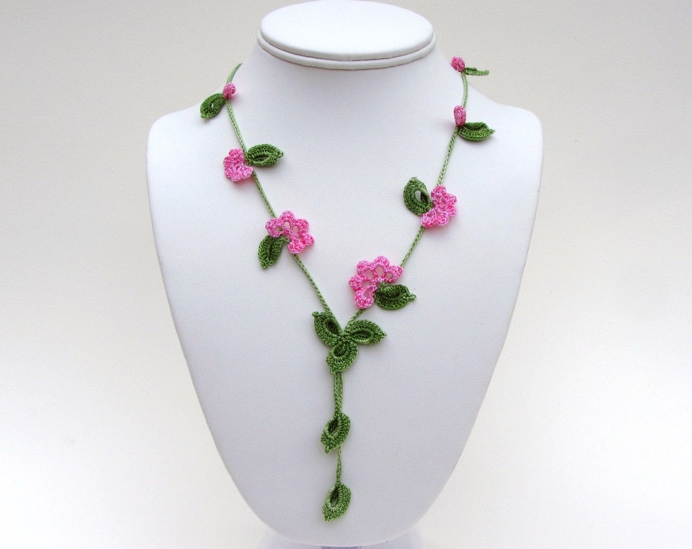 Crochet Necklace PATTERN Vine Necklace Photo Tutorial Oya Inspired