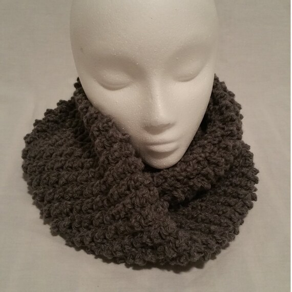 Zoeys Grey Popcorn Scarf / Womens Scarf / Infinity Scarf / Winter Scarf / Girls Scarf / Womens Scarves / Popcorn Scarf / Girls Scarves