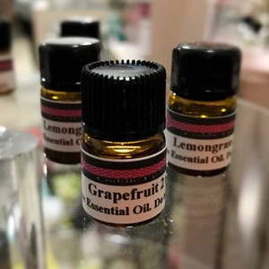 Grapefruit Essential Oil, Essential Oil, Pure Essential Oil, Therapeutic Essential Oil, Vegan Essential Oil, Natural Scent, Grapefruit Oil