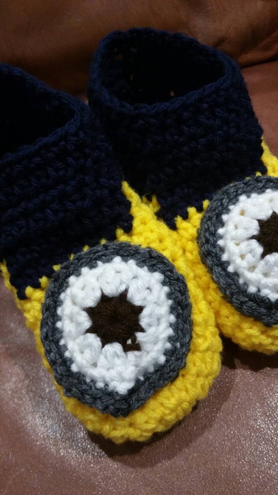 Cartoon Slippers, One Eyed, Fun Woman's, Men's, Kids, Babies Slipper, Crocheted Slippers, Yellow and Blue, Gender Neutral Slippers, Big Eye