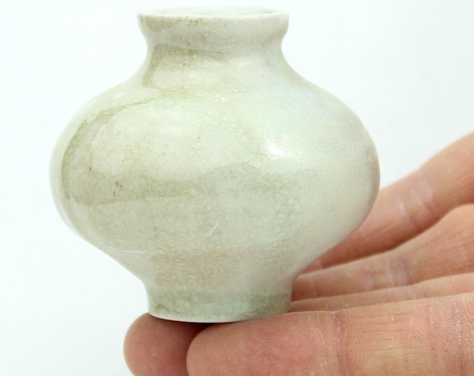 Waterfall Bud Vase