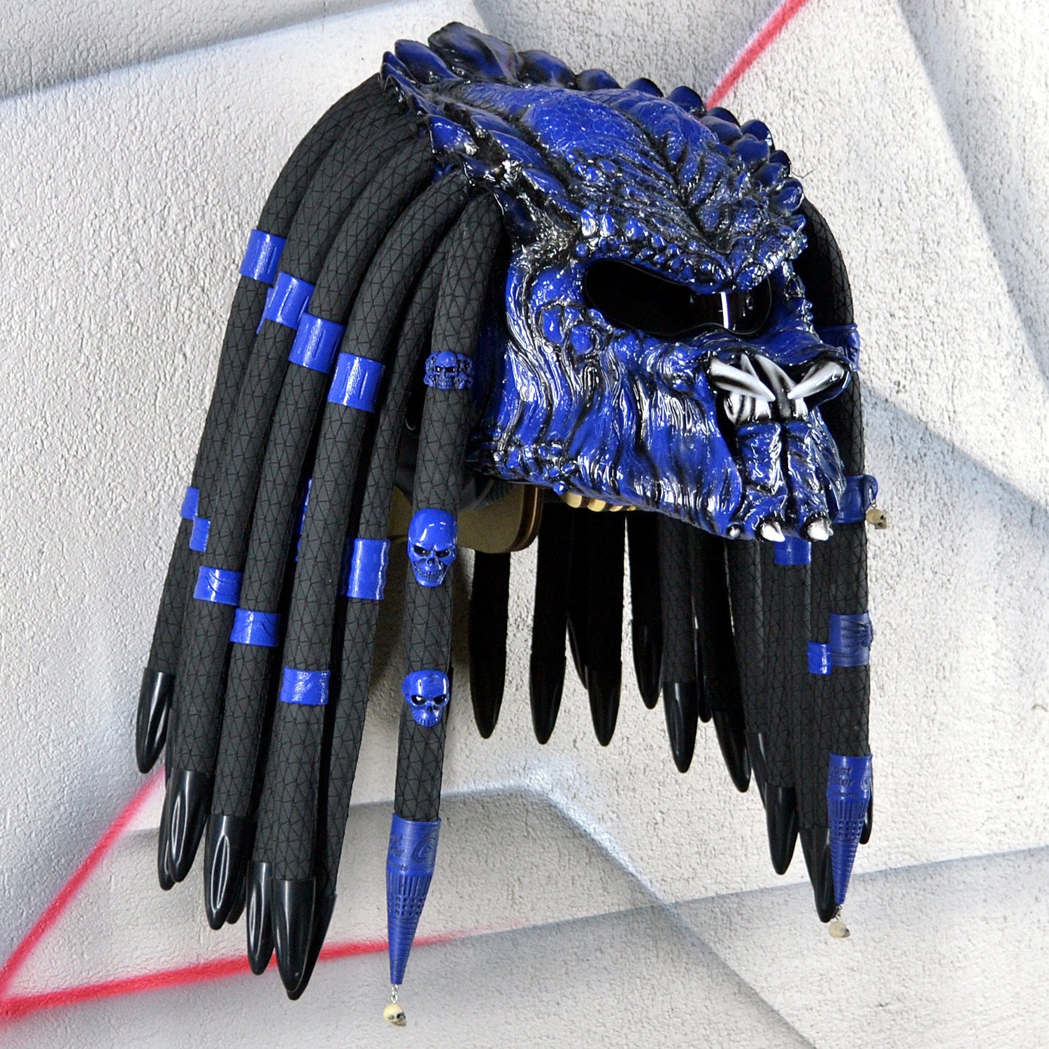 Unique predator motorcycle helmet. Custom model. DOT&ECE certified.