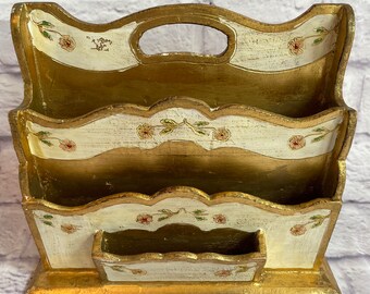 Carrito de escritorio con portacartas florentino italiano de madera dorada