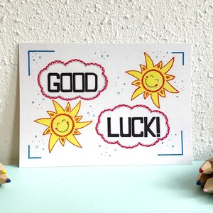 Postkaart Zonnen Good Luck - A6 Enkele Kaart - Blanco wenskaart - Ansichtkaart - Succes - Kaart gerecycled papier.