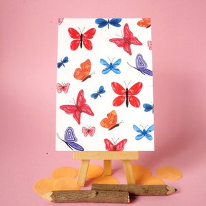 100% gerecycled papier - Patroon Vlinders Ansichtkaart - Voor zomaar, felicitatie, valentijn - A6 - Blanco - Wenskaart - Postkaart