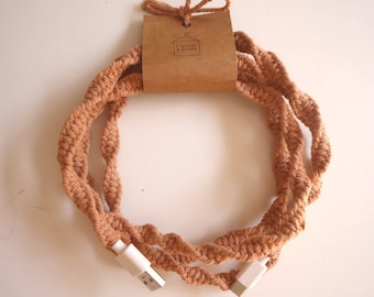 Cable chargeur en Macramé