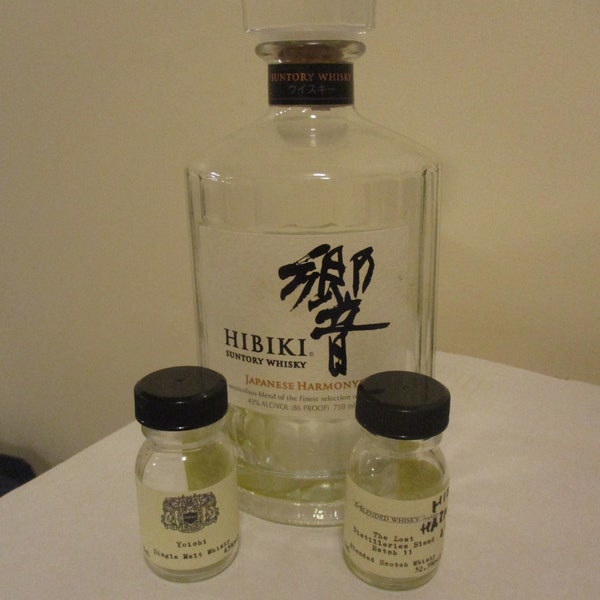 Rare, Unique Set: Empty Clear Decanter Japan Hibiki Suntory Whisky+2Trial Size Bottles Whisky, Bottle for Crafts/Upcycle Projects,Bar Decor