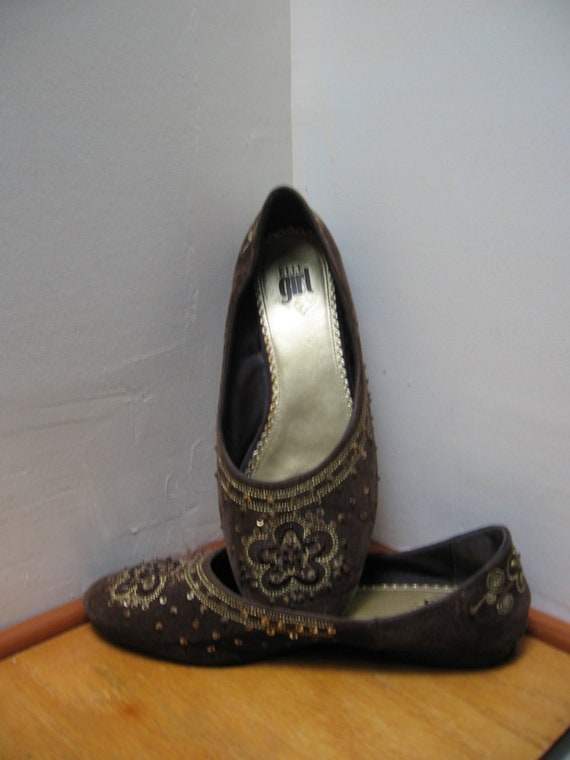 Sale!!! Vintage 90's, Brown Flats w/Gold Design, … - image 1