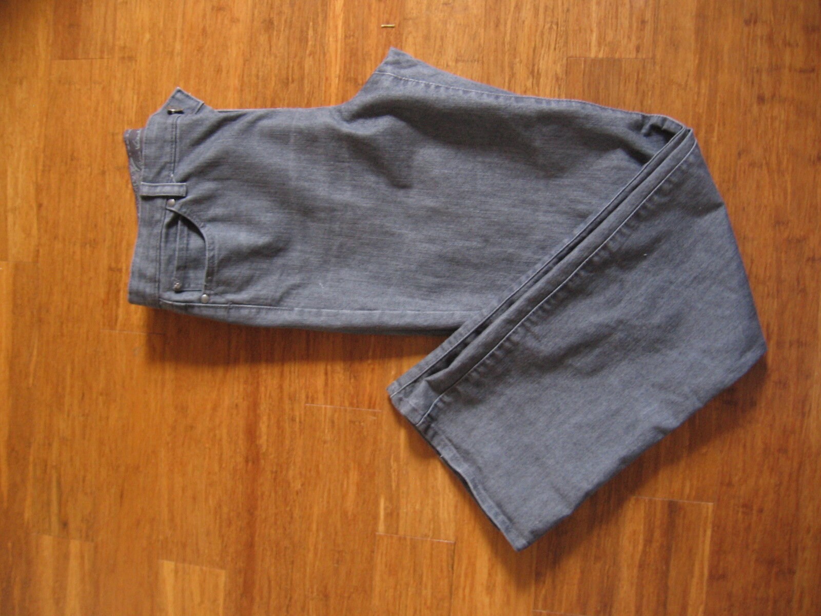 Vintage Gray Gloria Vanderbilt 5 