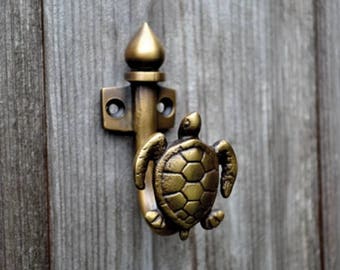 Turtle coat hooks. Bathroom towel hooks. girlfriend gift idea. Childs bedroom. Nursery decor. Coat racks. Wall door hooks