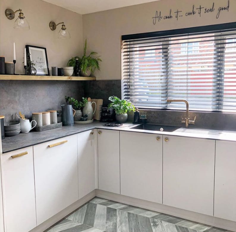 Solid brass cupboard door latch / catch. Choose from over 5 small catches. Perfect for kitchen doors, furniture or small storage areas. image 3