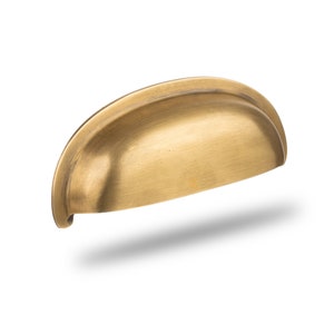 Quality brass cup pull 4&quot; handles. All hardware is one colour. Mix and match with our gorgeous hardware. Exceptional value.