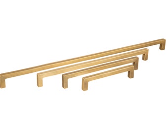 Kitchen drawer pulls | 6 sizes | Solid brass handles to give your kitchen the makeover it deserves.  Superb quality from The Foundryman.