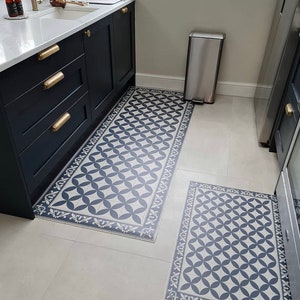 Solid brass cupboard door latch / catch. Choose from over 5 small catches. Perfect for kitchen doors, furniture or small storage areas. image 10