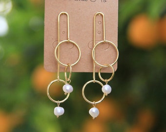 Geometric Pearl Earrings