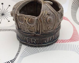 Rectors Pottery Queen Elizabeth 2nd Jubilee Pottery Crown