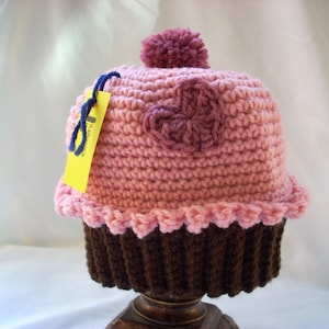 Girl&#39;s Pink Birthday Party Cupcake Hat, Crochet Valentine&#39;s Day Heart Hat, Warm Knit Winter Hat - Seasonal