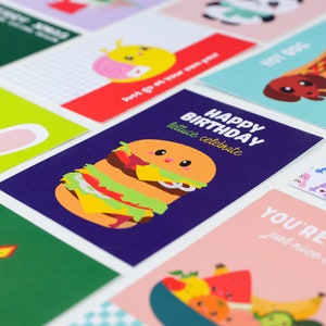 Divertente biglietto d'auguri per hamburger fast food con giochi di parole. Ottimo gioco di parole per fast food per un amico, un amante degli hamburger o una persona cara.