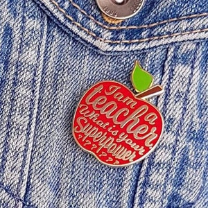 Teacher enamel pin gift idea. Great as appreciation gift for teacher on national teachers day