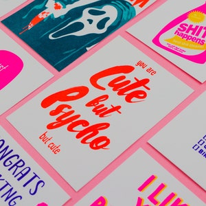 Niedlich aber Psycho Risograph lustige Karte mit lebendigen Neonfarben. Lustige Freundschaft oder Liebe Karte mit Riso Maschine gemacht.