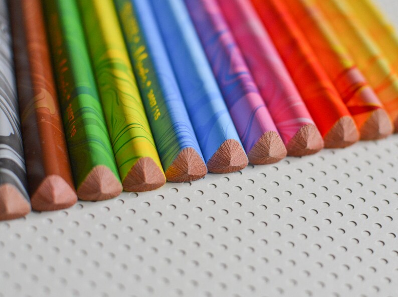 Marbled colored pencils marbleized pencils crayons multi-colored multi-color Koh-i-noor Magic
