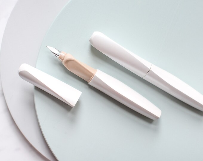 Pearl Fountain Pen Pelikan Fountain Pen Left Handers Pen Etsy