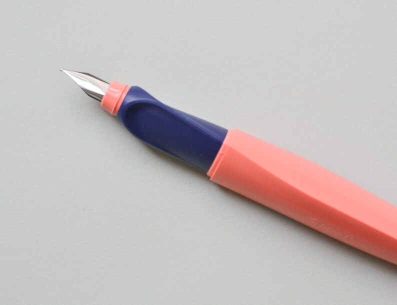 Coral fountain pen left handers pen gift school gift college Pelikan ink pen leftie fountain pen Coral ink pen Pelikan fountain pen