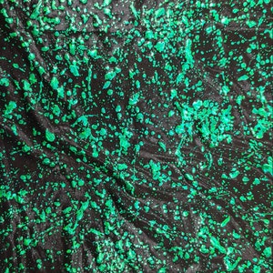 4 way stretch poly spandex mystique Green/Black