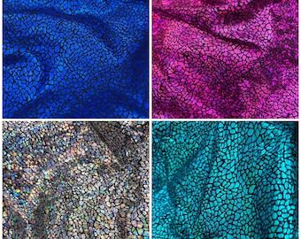 Metallic Hologramm Reptilien Folie auf Nylon Spandex 4-Wege-Stretch Meterware. 60 cm breit