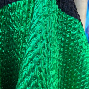 Clover Green Crinkle Stretch Foil w / Fodera, 60 &quot;pollici, venduto tagliato a misura