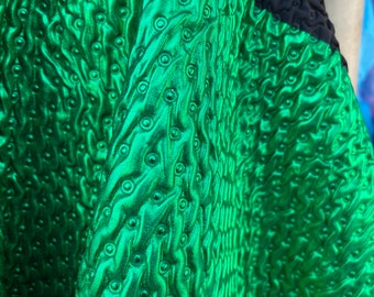 Clover Green Crinkle Stretch Foil w/Lining, 60" inch, sold by the yard