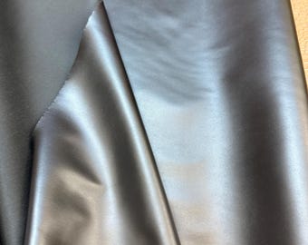 Midnight Black Stretch Vinyl, 146 cm Breite, wird als lose Ware verkauft