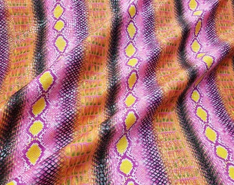 Tessuto in nylon e spandex effetto pelle di serpente colorato e lucido - Venduto tagliato su misura