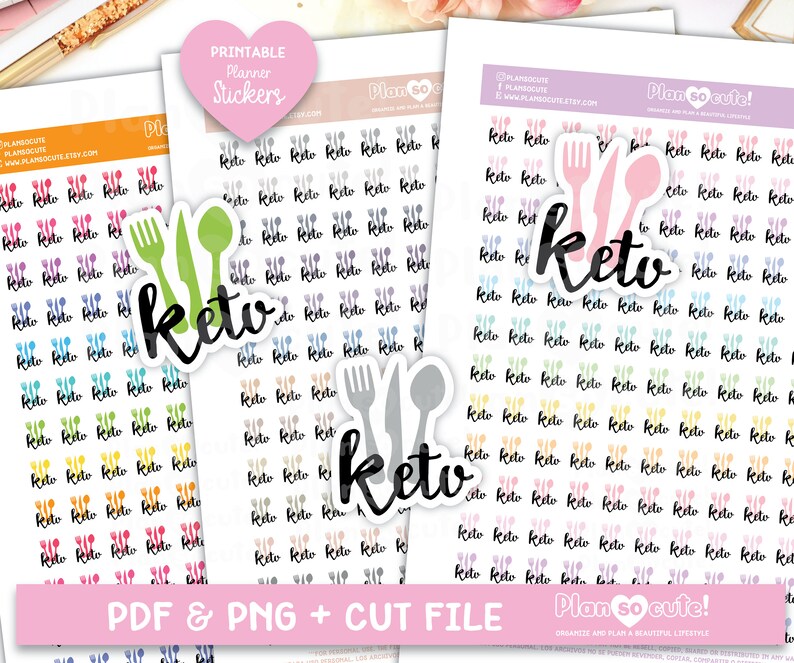 Pu&ograve; includere: Adesivi per planner stampabili con uno schema di colori arcobaleno. Gli adesivi presentano la parola "Keto" e una forchetta, un coltello e un cucchiaio. Il testo "Plan so cute!" &egrave; nella parte inferiore dell'immagine.