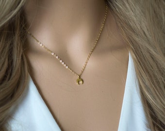 Tiny Crescent Necklace / Tiny Moon Necklace / Dainty Moon Necklace / Crescent Moon Necklace / Simple Gold Necklace. SSJ468