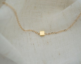 Details about   Very Tiny Square Necklace 925 Sterling Silver Corona Sun Jewelry