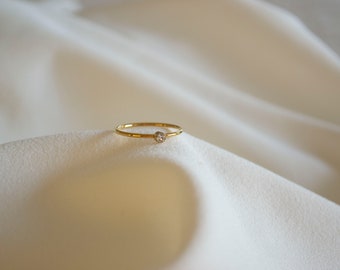 Solitaire Ring / Thin Band Diamond Ring / Thin Gold Band Ring / Simple Diamond Ring / Dainty Gold Ring / Stackable Ring.