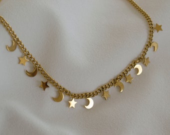 Star and Moon Dangle Necklace / Star Moon Necklace / Festival Jewelry / Dainty Gold Necklace / Celestial Jewelry / Star Necklace.