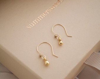 Tiny Gold Earrings / Teeny Tiny Earrings / Delicate Gold Earrings / Dainty Gold Earrings / Minimalist Earrings / Everyday Gold Earrings.