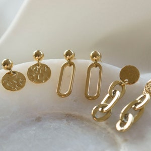 Chain Earrings / Coin Earrings / Linked Chain Earrings / Oval Earrings / Geometric Earrings / Minimalist Hoops / Gold Earrings.