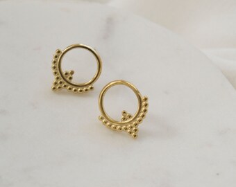 Open Circle Earrings / Gold Stud Earrings / Open Circle Studs / Circle Earrings / Small Stud Earrings / Stud Earrings / Disc Earrings.