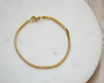 Pulsera de cadena de caja / Pulsera de cadena de eslabón / Pulsera de cadena de oro / Pulsera de apilamiento / Pulsera de oro delicada / Pulsera de cadena delgada. SSJ404