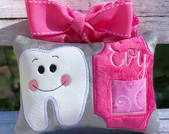 Tooth Fairy Pillow,Embroidered Pillow, Girls Tooth Pillow, Birthday gift, Baby shower gift, Personalized pillow, Monogrammed gift