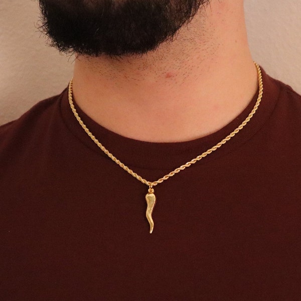 Italian Horn necklace, Italian Cornicello, Italian Amulet, pendant, 1 1/4” (32mm) long gold plated horn with a 14k gold plated rope chain