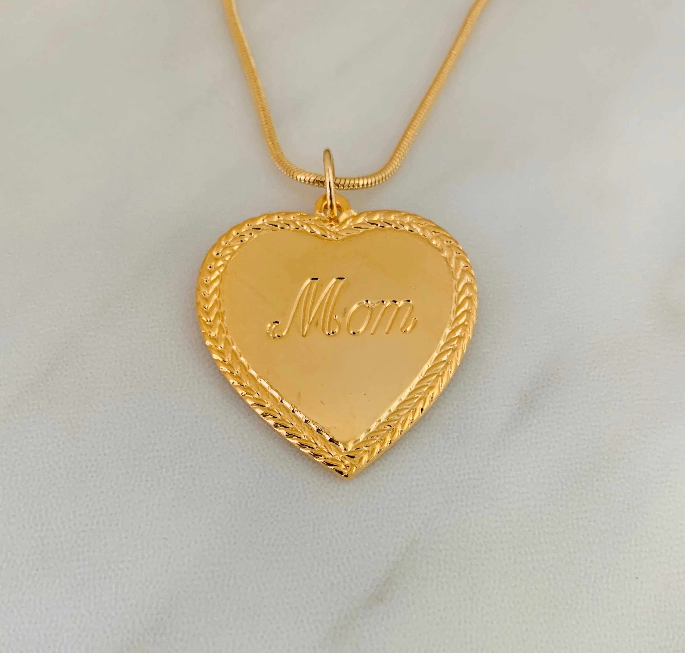 Mom Heart Pendant Mom Necklace Mom Love 