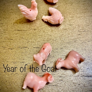 Chinese Zodiac Signs Bead Resin Approximately 20mm with a 1mm hole.