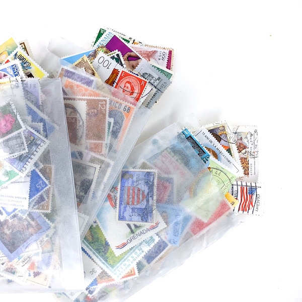 200 x used vintage world postage stamps - all different off paper handpicked - for stamp collecting, mail art and crafts