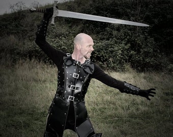 Real leather Robin hood armor medieval theatrical Celtic LARP Viking armour SCA Burning Man festival re-enactment Costume Halloween Party