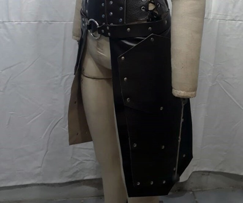 Ready to be shipped Leather Woman medieval tassets set thigh armour protection Bicolline Burning Man Halloween Costume thigh armor