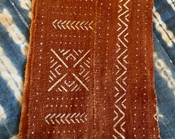 16 X 120 Pale Brown Grey Black Dining Room Kitchen Rectangular Runner Native American Traditional Geometric Pattern Peruvian Folk Hipster Art Ambesonne Tribal Table Runner 16 X 120 Pale Brown Grey Black Dining Room Kitchen Rectangular Runner Native American Traditional Geometric Pattern Peruvian Folk Hipster Art Ambesonne Tribal Table Runner